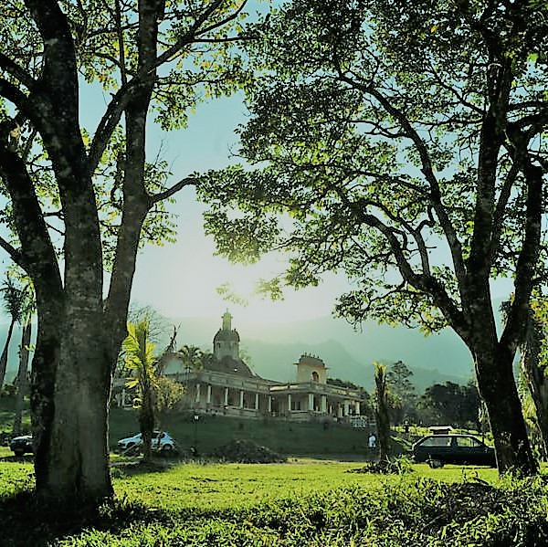 nova-gokula---templo-by-folha-de-so-paulo_52164241245_z.jpg
